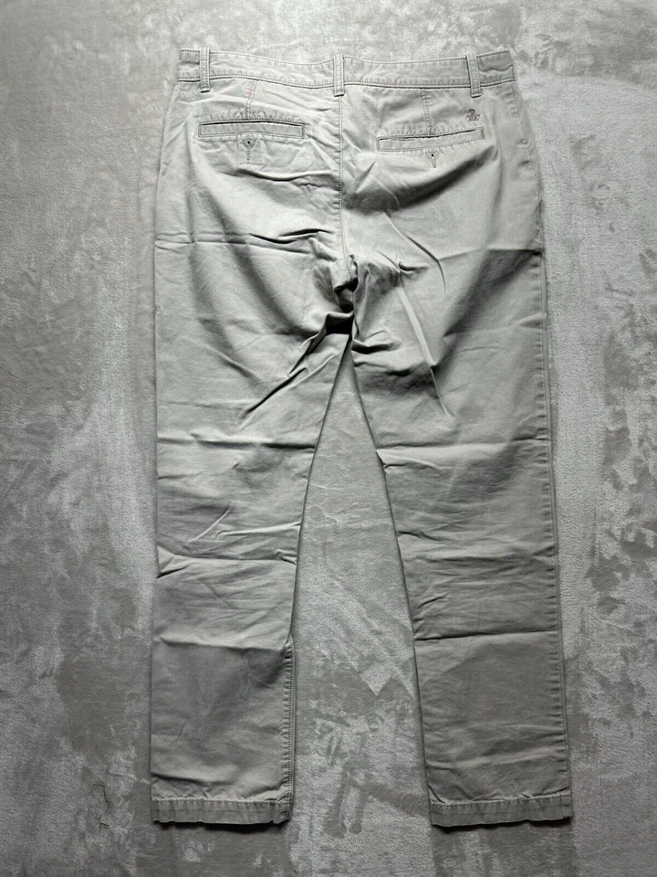 Original Penguin Tech Knit Chino Pants Men's Size 33x32 Gray Pockets Flat Front - Image 2 of 3