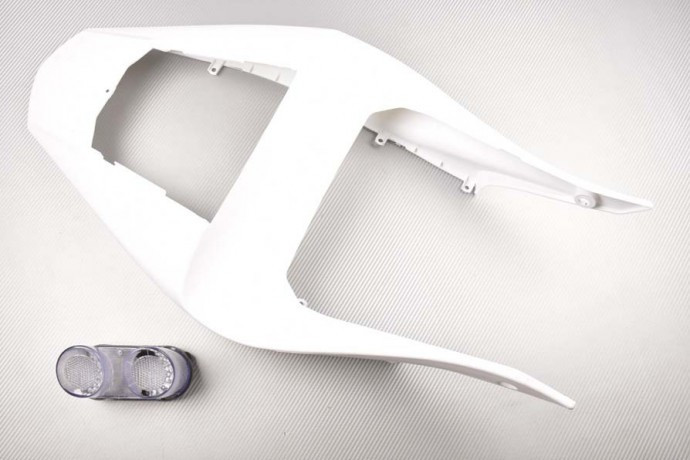 Coque arrière brute YAMAHA YZF R1 2000 et son feu transparent pour projet custom