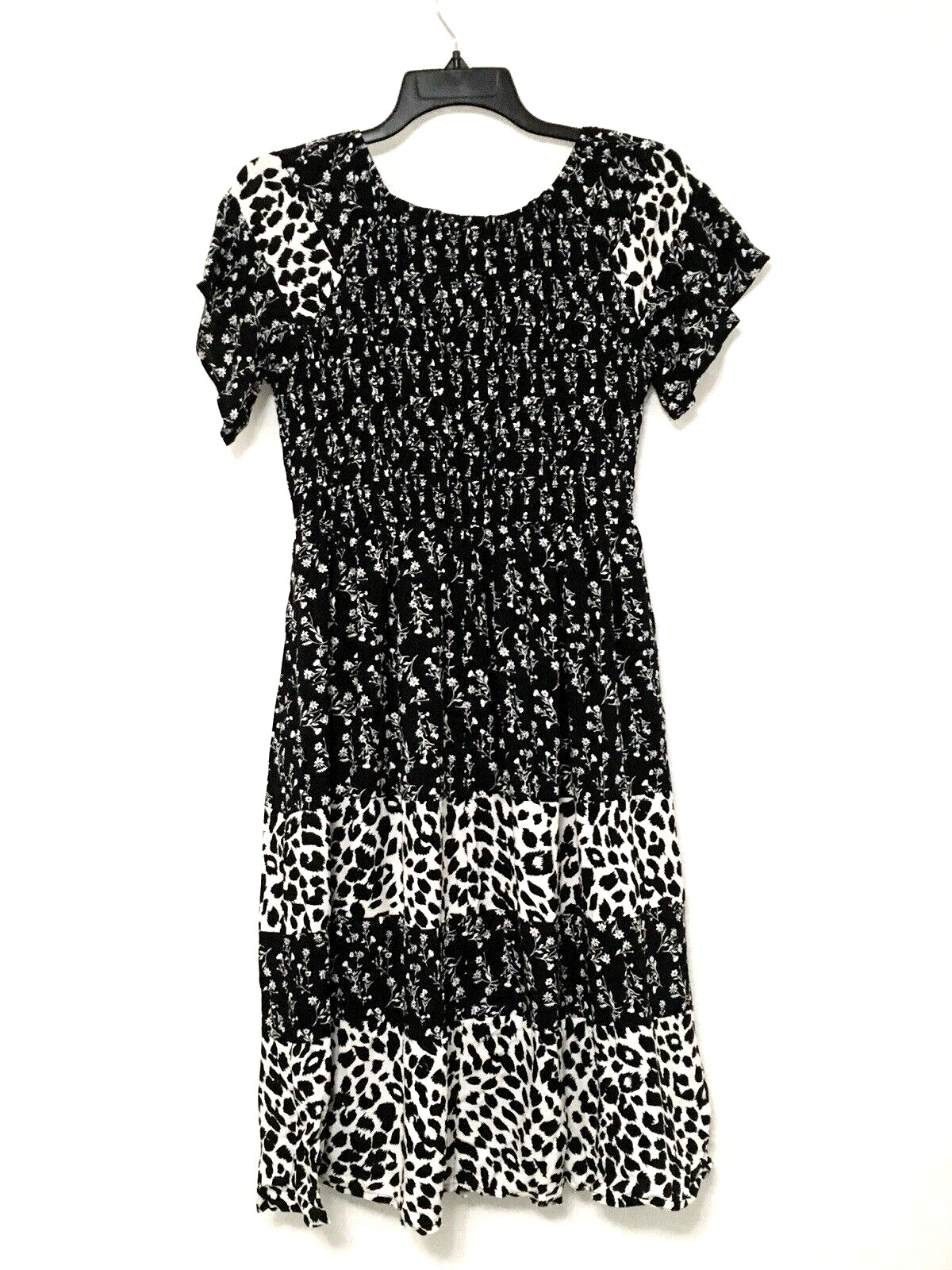 NY Collection Petite Size PS Black & White Smocked Tiered Short Sleeve Dress