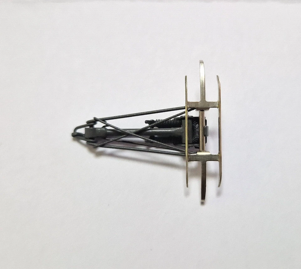 Märklin Trix E610677 Stromabnehmer für Hobby-Loks BR 185, 146 u.a.,NEU, 610677