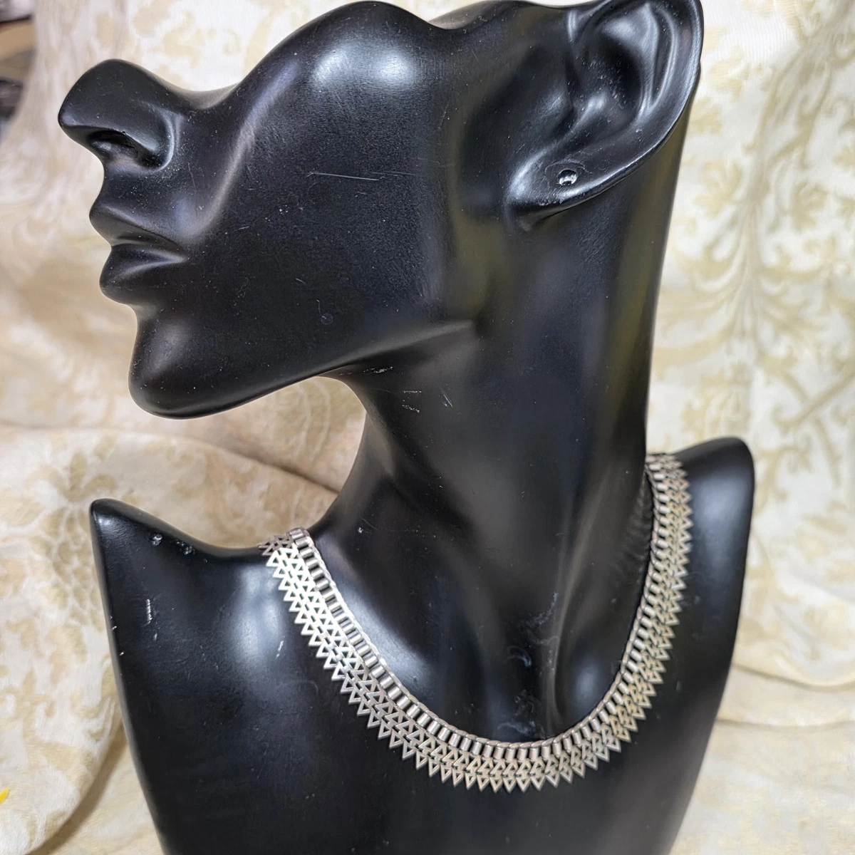 Ancien Collier De Poitrine En Argent – Modèle Festonné, Vintage Et élégant