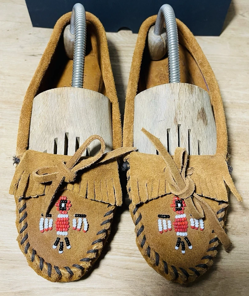 Minnetonka Thunderbird Animikii Moccasin Flat Size 7.5 Womens Beaded Comfort - Image 4 of 4