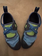 Evolv Venga Climbing Shoe - Kids, Size US 5