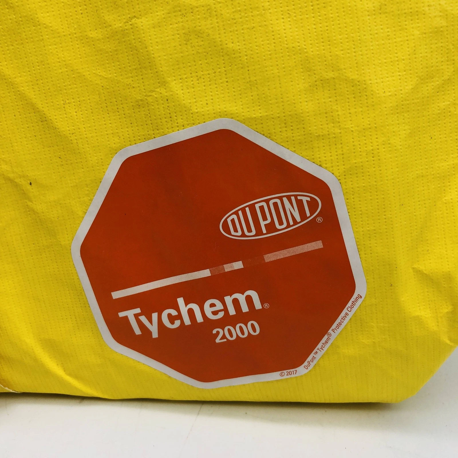 Dupont Tychem 2000 Hazmat Coverall Suit 3XL Hooded Yellow QC122BYL3X001200 1pk - product detail image 2