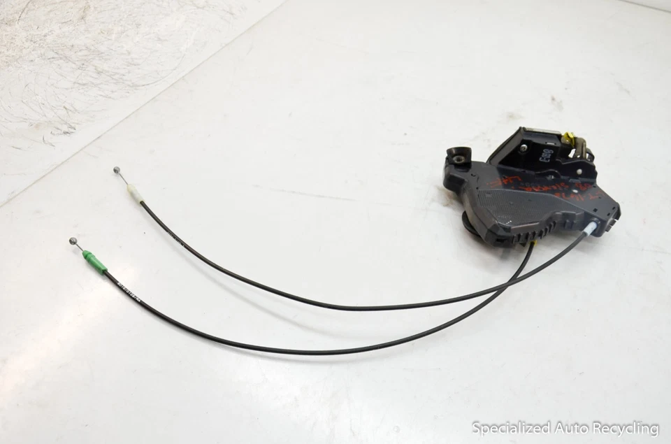 2003 TOYOTA MATRIX FRONT LEFT DRIVER SIDE EXTERIOR DOOR LOCK ACTUATOR OEM - Изображение 3 из 4