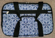 Pyrex 3 Quart Casserole Dish with Lid Home Essentials Carry Bag Blue White Nice