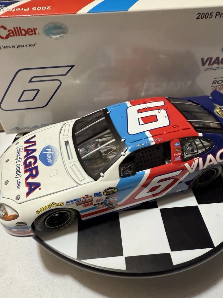 RARE* Mark Martin #6 Viagara RWB ALL STAR WIN 2005 1/24 Nascar Diecast - Image 4 of 4