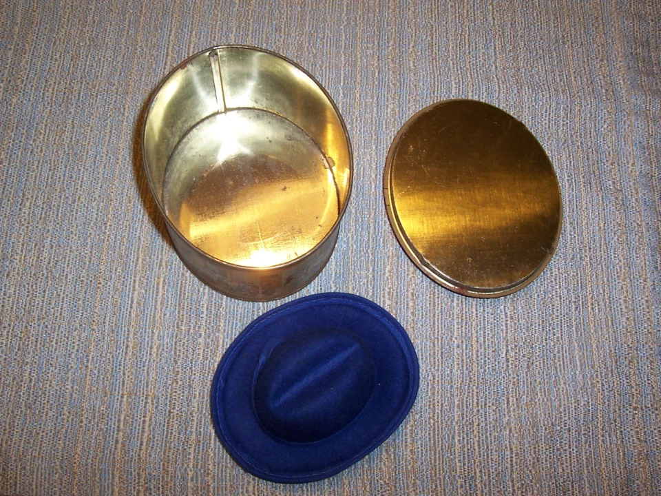 DE COLECCIÓN DOBBS 5º AVE. SOMBRERO Y LATA DE MUESTRA DE VENDEDOR Era Años 40 ~ Muy Raro Foto 3 de 4