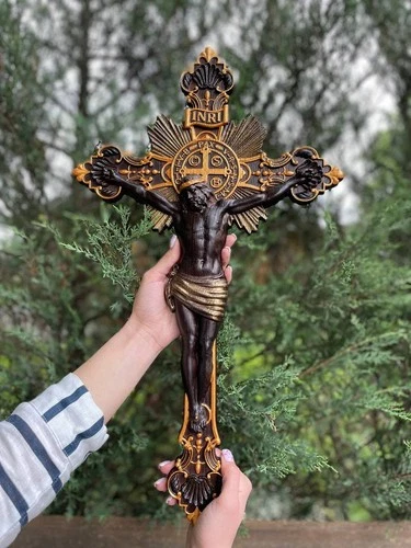 Wooden Crucifix Jesus on the Cross WOOD CARVED CHRISTIAN  RELIGIOUS ART WORK