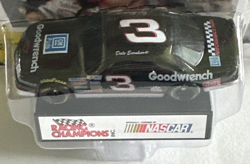 Racing Champions #3 Dale Earnhardt 1993 Nascar GM Goodwrench Yellow Goodyear - Picture 6 of 8