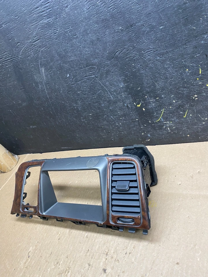 Nissan Murano 2009-2010 radio consola central bisel de visualización ventilación de aire OEM T4702 DG Foto 3 de 4