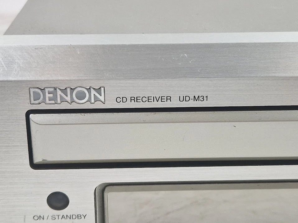 Denon CD Receiver UD-M31 - Für Teile, Kosmetische Abnutzung - Bild 2 von 4