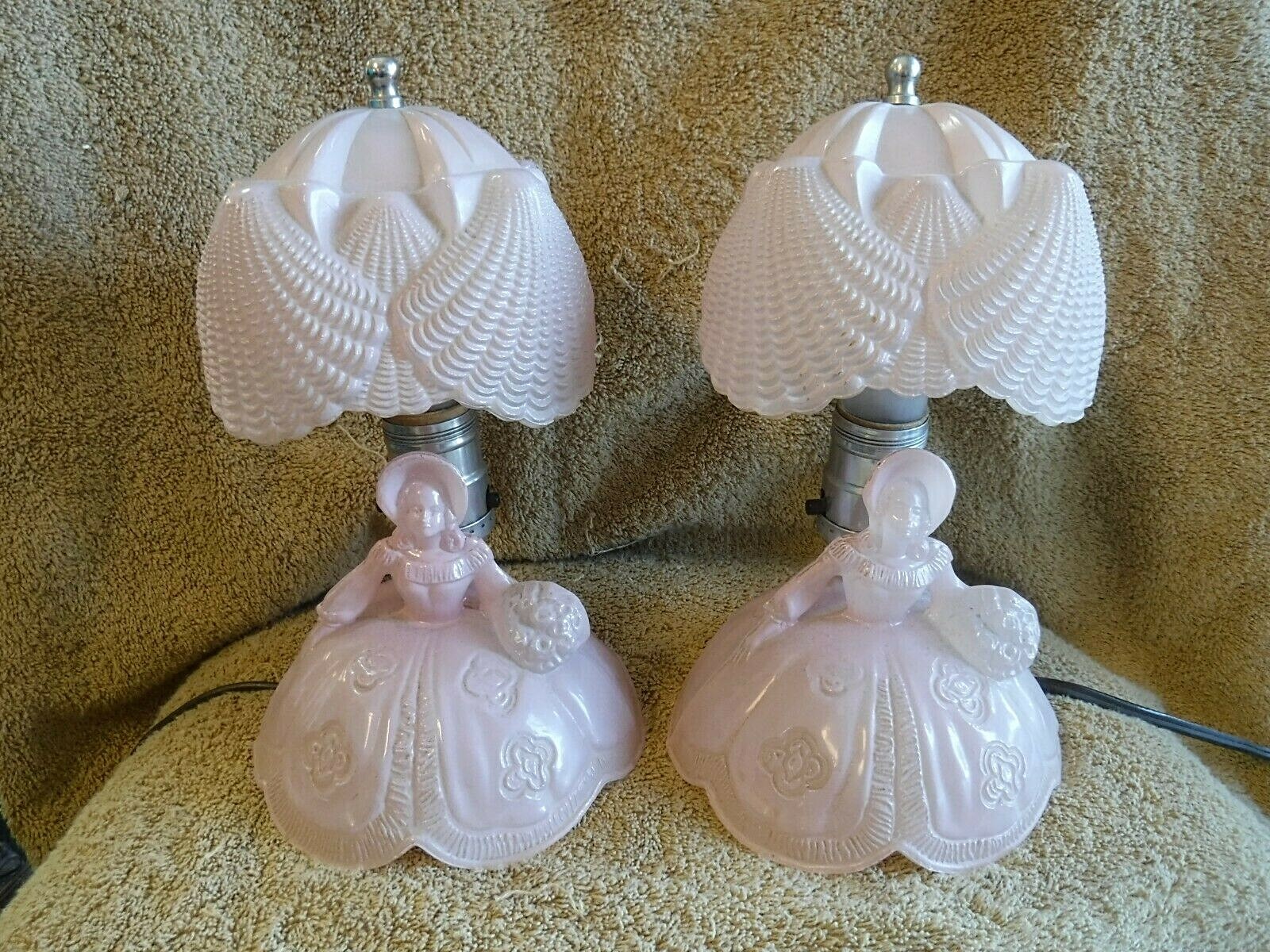 antique nightstand lamps