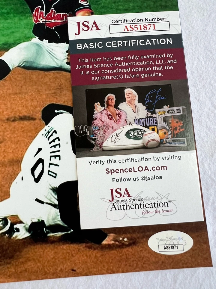 Omar Vizquel Cleveland Guardians Auténtico Firmado Autografiado 8X10 Certificado de Autenticidad JSA Foto 3 de 4