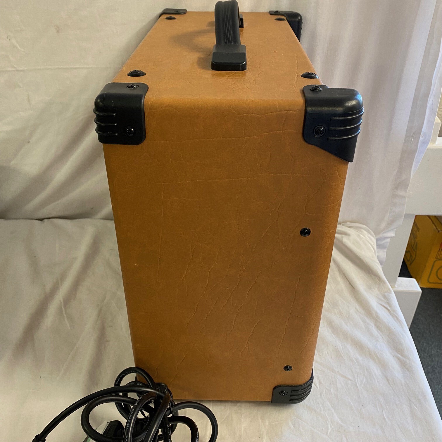 Stagg Amp 20 AAR 20 Watt Guitar Amp With Cable Brown Carry Handle eBay