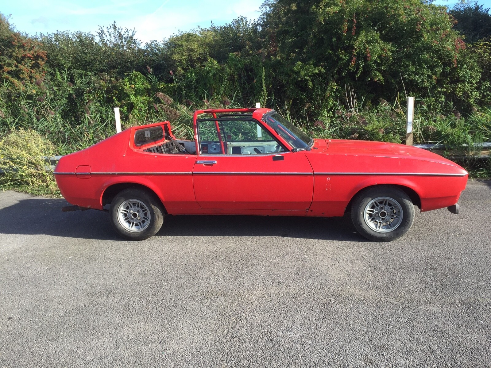 Image 1 - ford capri mk2 3.0 ghia automatic. The skip !