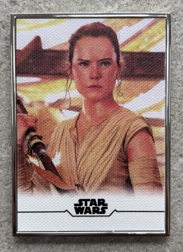 Daisy Ridley Rey 2020 Star Wars Stellar Reproduction Sketch Cabaleiro /100 #55 - Image 2 of 4