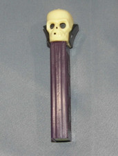 Vintage Pez Skeleton No Feet Dispenser Austria L K  2 