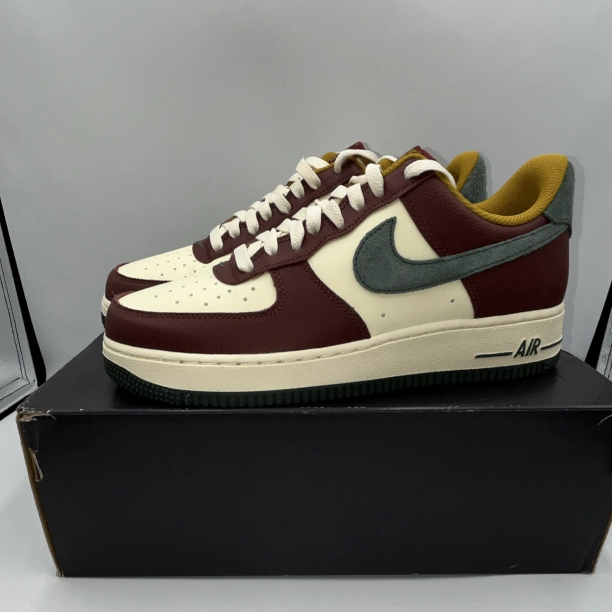 Nike Air Force 1 \'07 LV8 Coconut Milk Team Red Vintage Green (HQ3612-113) 9.5M The Nike Air Force 1 Low QS “Patent Leather Dark Team Red  main image 3