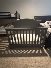 Gray Wooden Baby Crib Nursery Furniture Unisex Infant Toddler Sleeping Bed