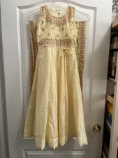 Dressy Indian Outfit For Girl - Size 24/26 With Gold Embroidery - Salwar Kameez