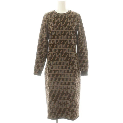 【Abiti】FENDI F Logo Modello Zucca Maglia Mezza Manica Abito Lungo Lunghezza Polpaccio 42