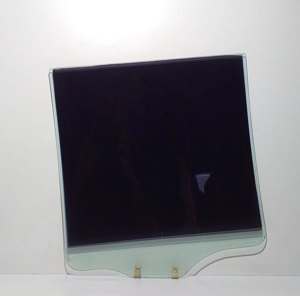 4M41 FINESTRA POSTERIORE SINISTRA / 65285 / 159878 PER MITSUBISHI MONTERO V60/V — 第 2/4 张图片