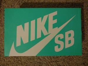 box nike original
