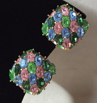 VTG CINER Signed Gold Tone Multi Color Rhinestone Large Clip On Earrings