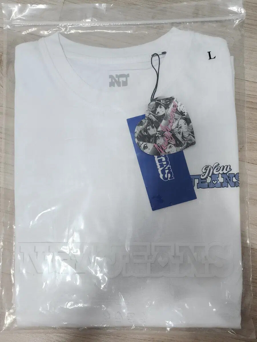 NewJeans NJ Get Up 半袖Tシャツ (MELANGE) NewJeans NJ Get Up 半袖Tシャツ (MELANGE) - メルカリ