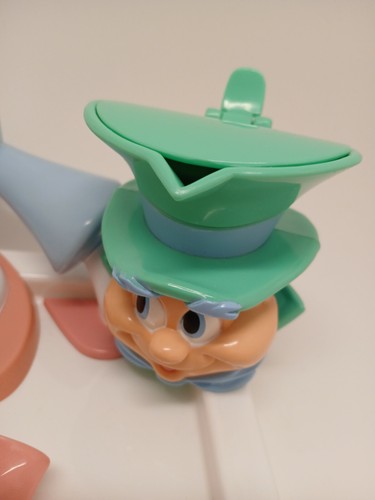 Vintage Alice In Wonderland Play Tea Set Service for 2 Complete | Tootsie Toys - Picture 8 of 8