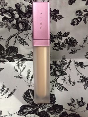 instant erase concealer