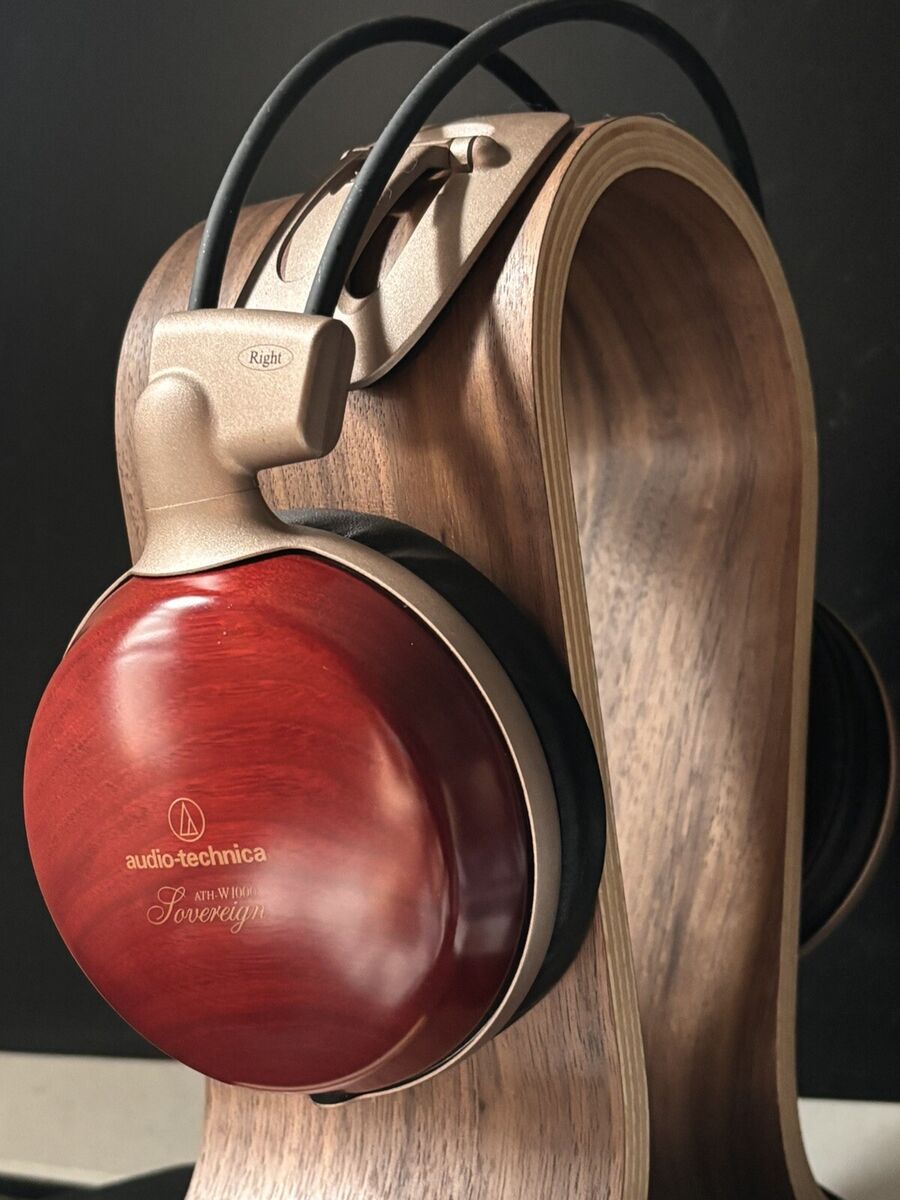 Audio Technica ATH-W1000 in box immaculate condition wooden Audio Technica ATH-W1000 in box immaculate condition wooden