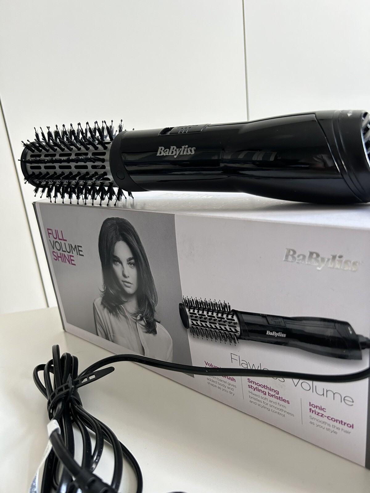 BaByliss 2764u Flawless Volume Hot Air Styler 50w With 38mm Ceramic