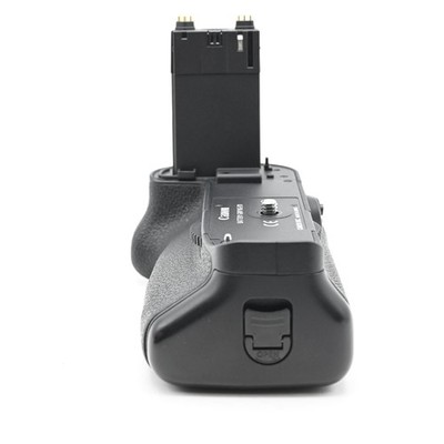Canon BG-E11 Battery Grip for 5D Mark III #186 | eBay