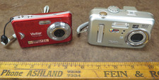 2 Digital camera Lot for parts Kodak Easyshare CX7525, Vivitar red Vivicam 8025