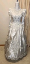 Vntg 90s Unlabled Beaded Wht Satin Beaded Wedding Gown Bustle Already There VGUC