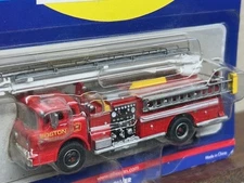 BOSTON FIRE TELESQUIRT SNORKEL FORD F-850 TRUCK HIGHLY DETAIL HO Scale NEW RARE