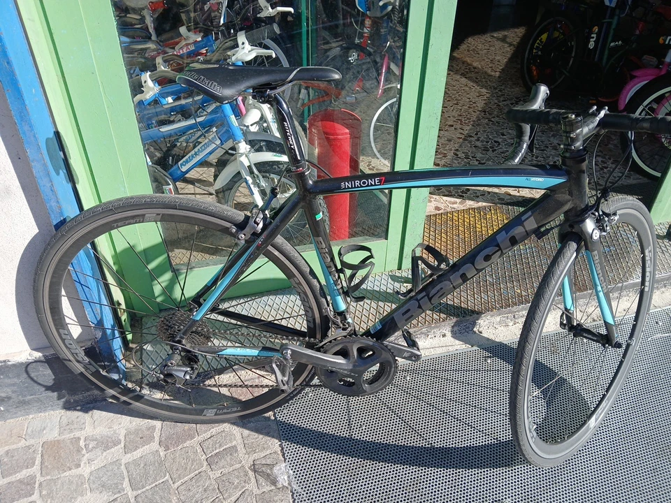 53cm Bianchi Via Nirone 7 Rennrad , Alu/Carbon, Flatbar-Lenker, 1a Zustand