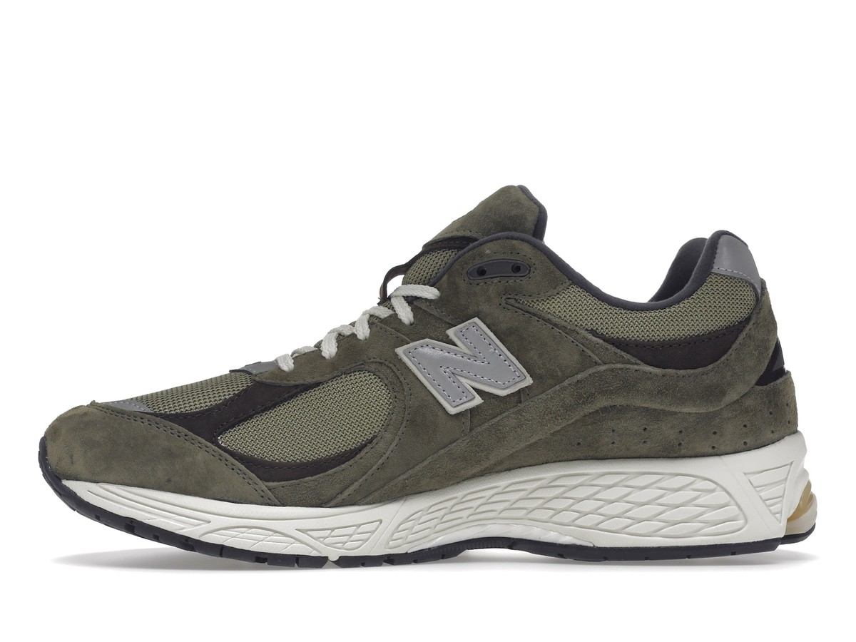 newbalance m2002RHN D 28cm 美品 NBシューキーパー付 newbalance m2002RHN D 28cm 美品 NBシューキーパー付