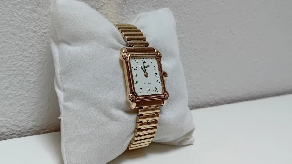 Trussardi Orologio Donna in Argento 925 Placcato Oro Funzionante - Immagine 3 di 4