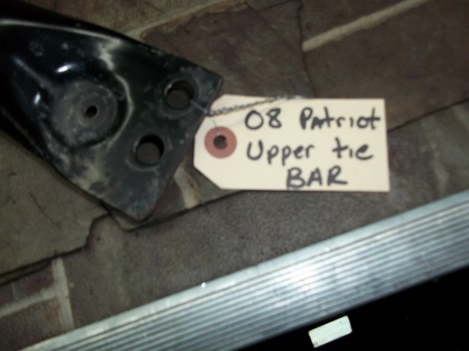 Jeep Patriot Compass 2007-2010 2,4 L barra de amarre superior capó pestillo liberación conjunto Foto 3 de 4