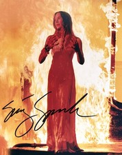 Sissy Spacek Carrie signed 8x10 photo read description