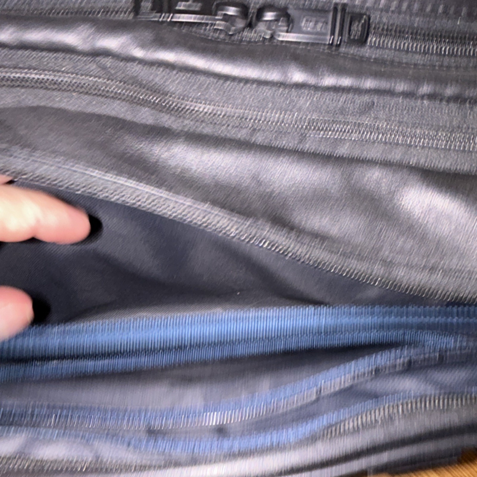 Tumi Black Briefcase/Document Case Adjustable Str… - image 6