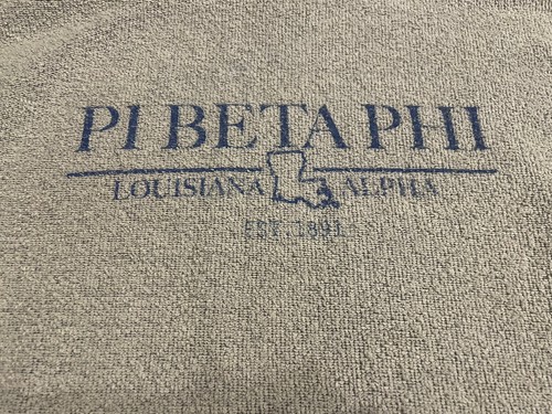 Woolly Threads Cream Louisiana Pi Beta Phi Alpha 1981 sweatshirt Large USA made