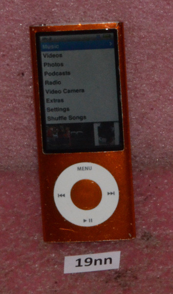 Apple iPod Nano 5th Generation 8GB Model A1320. | eBay