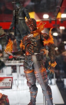 Square Enix PlayArts Kai Metal Gear Solid V The Phantom Pain Flame Man Figure