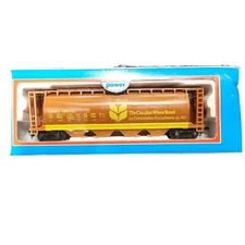 Modal Power 51' cylindical Hopper Car The Canadian Wheat Board 