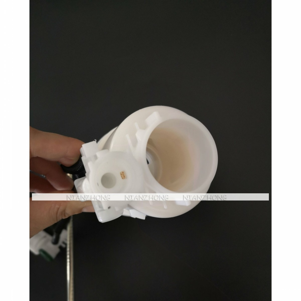 High Quality Fuel Filter 1770A251 Fits For Mitsubishi Outlander