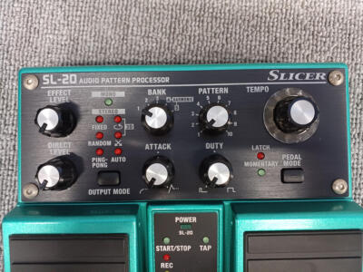 Boss SL-20 Slicer Audio Pattern Processor Guitar Pedal from Japan